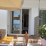Nostos Guest house