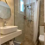 Nostos Guest house