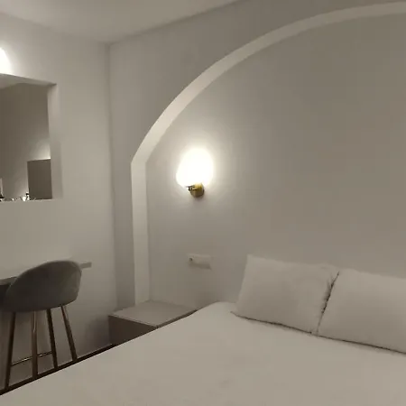 Nostos 게스트하우스 3*