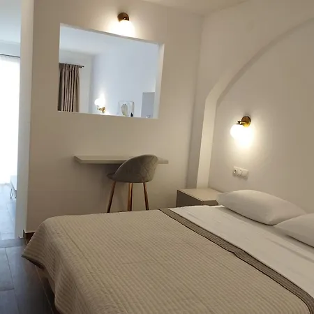 Nostos Guest house *