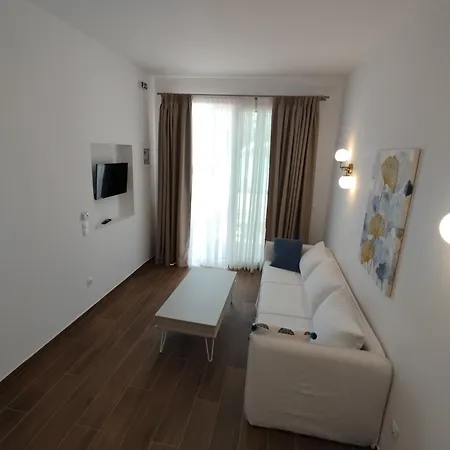 Nostos 게스트하우스 파티티리