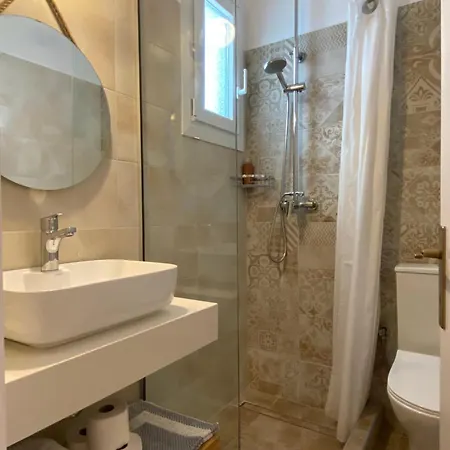 Nostos بيت ضيافة