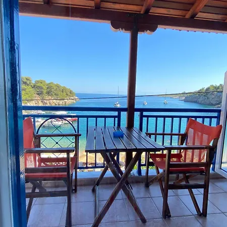 Nostos Guest house