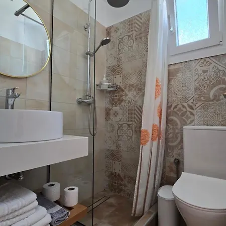 Guest house Nostos 3*